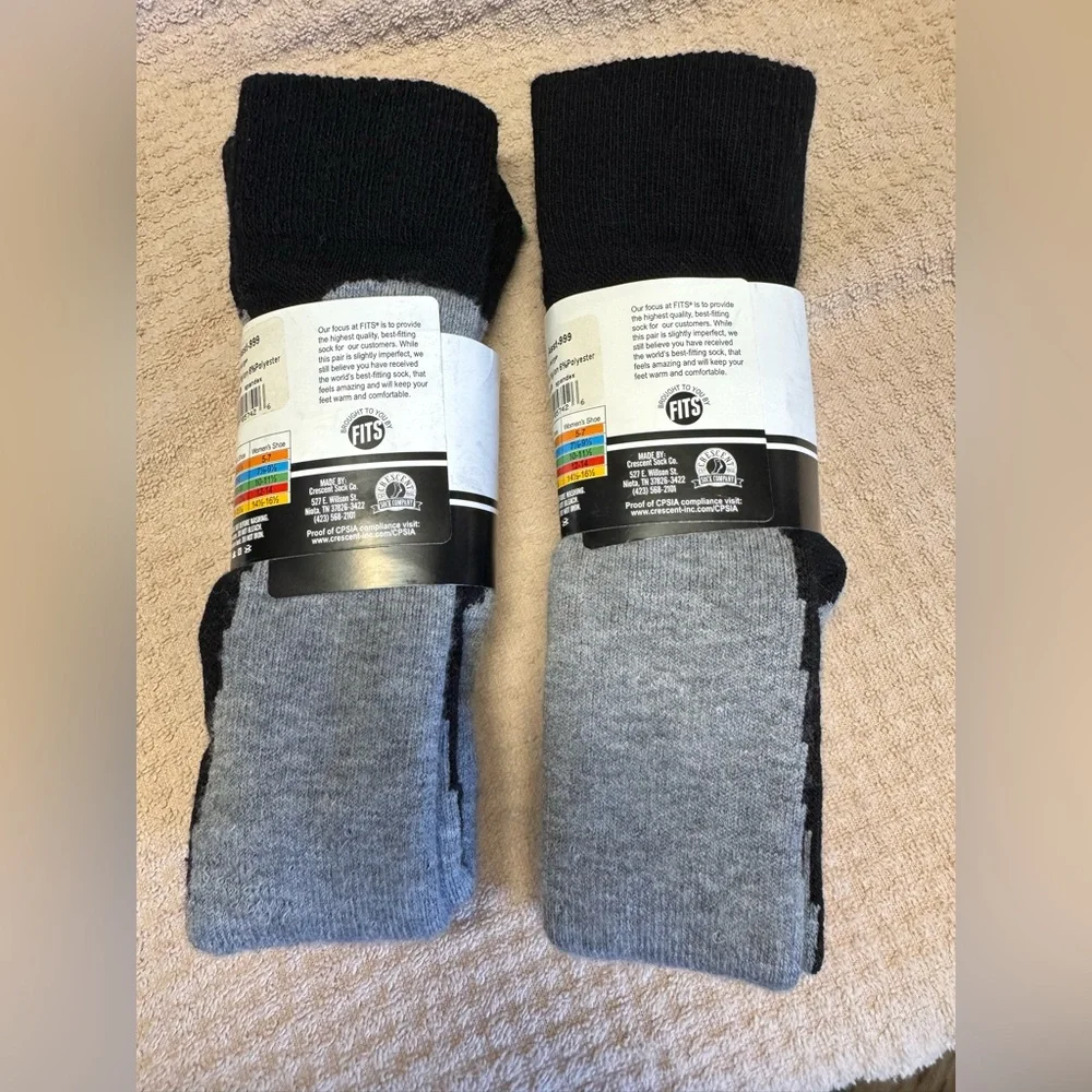 NWT FITS ORIGINAL FULL CUSHION OVER CALF SOCK